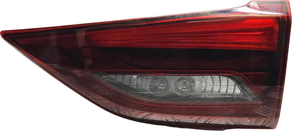 Remplacer Feu Arrière Droit Cassé Toyota Avensis 81580-05170 Origine OE