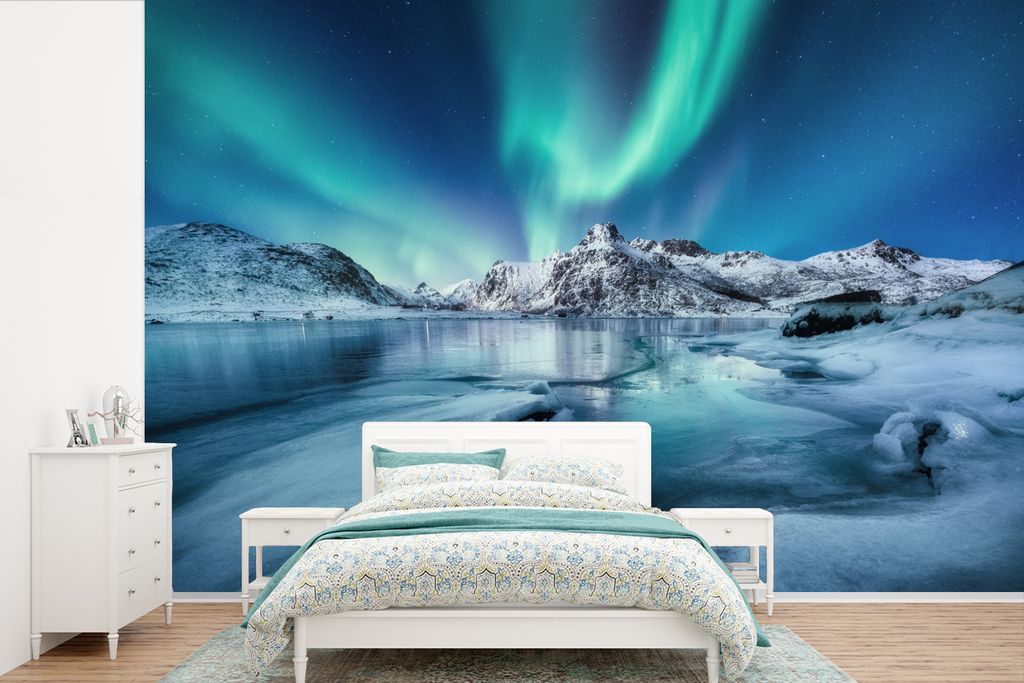 MuchoWow Fototapete für Wohnzimmer oder Schlafzimmer Wandtapete Vinyl Motivtapete Nordlichter - Schnee - Eis - Norwegen - 450x300 cm - Gemusterte
