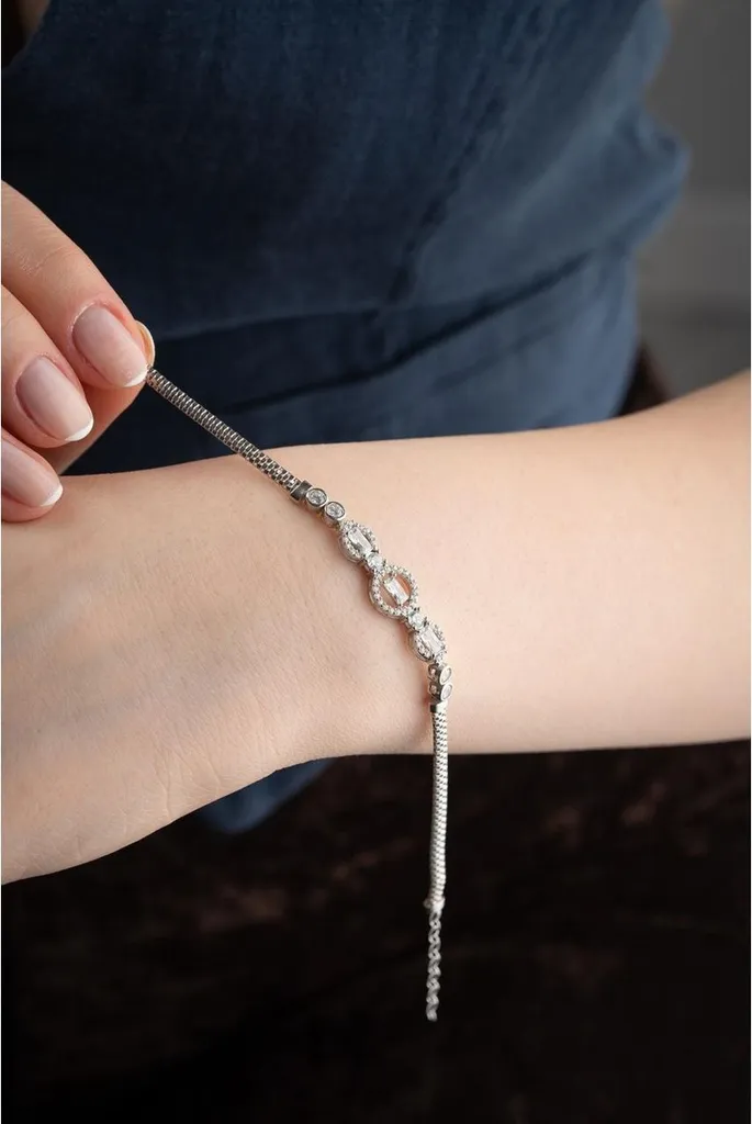 Bracelet Rivière Argent 925 et Zirconiums Baguette pour Femme Élégante