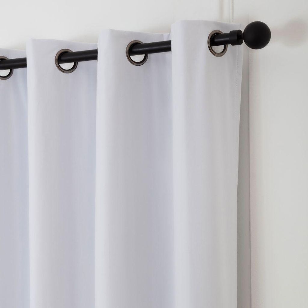 MOONDREAM Akustikvorhang 3in1 | Lärmschutz | Thermoisolierung | 100% Verdunkelung | Patentierte Technologie | Ösen | Weiß MC720 | 130B x 250H cm