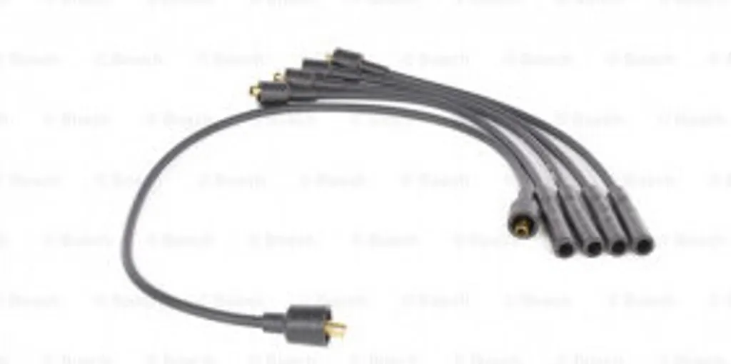 Câbles d'allumage pour moteur Renault Clio I et Rapid - BOSCH 0986