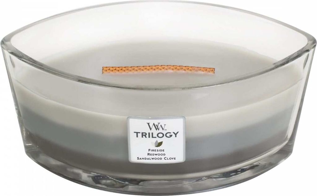 Bougie parfumée navire Trilogy Warm Woods 453 g Image du produit 
