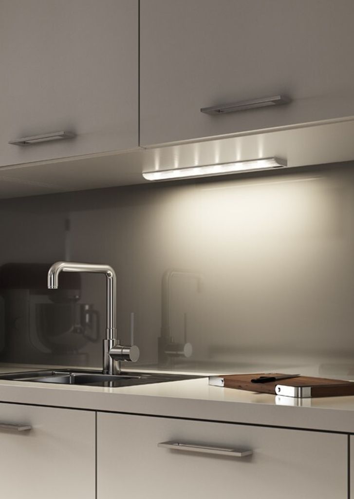 Osram LED-Unterbauleuchte, SlimShape, silber, Bewegungssensor, Direktanschluss mit 3m Netzkabel, 8 Watt, warmweisss-3000K