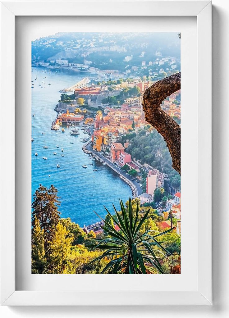 Das Dorf von Villefranche-sur-Mer– Wandbild mit Rahmen – Gerahmtes Bild – Wanddekoration – 20x30 cm – Weiß