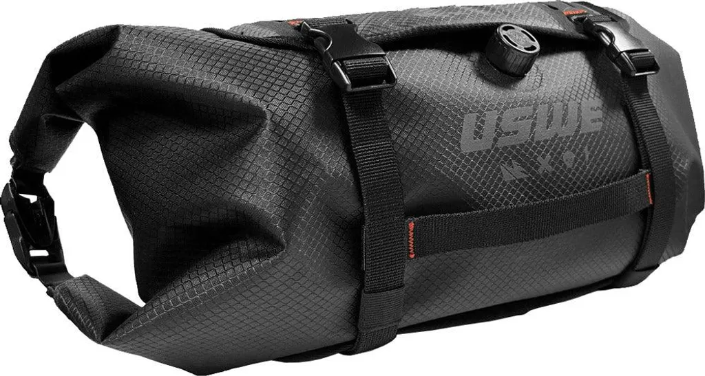 Sac de guidon Uswe Roll Top 9L noir idéal pour sorties vélo outdoor
