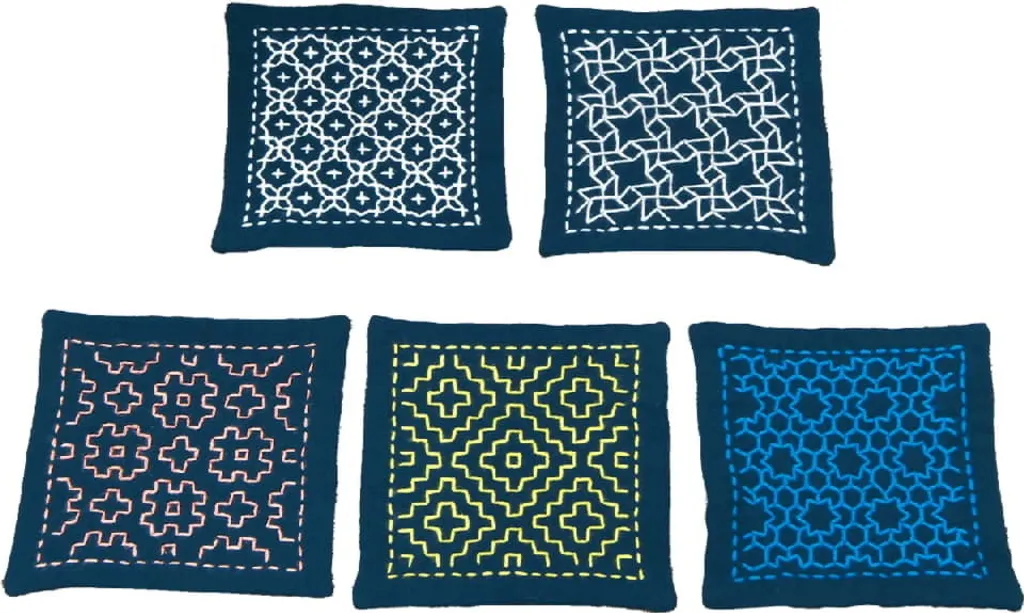 Impara il Ricamo Hitomezashi con il Kit Olympus Navy 5 Coaster