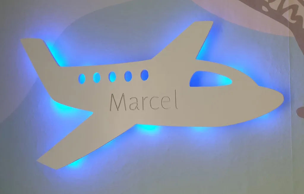 Veilleuse Avion avec Prénom contre la Peur du Noir - Lampe Enfant Bois