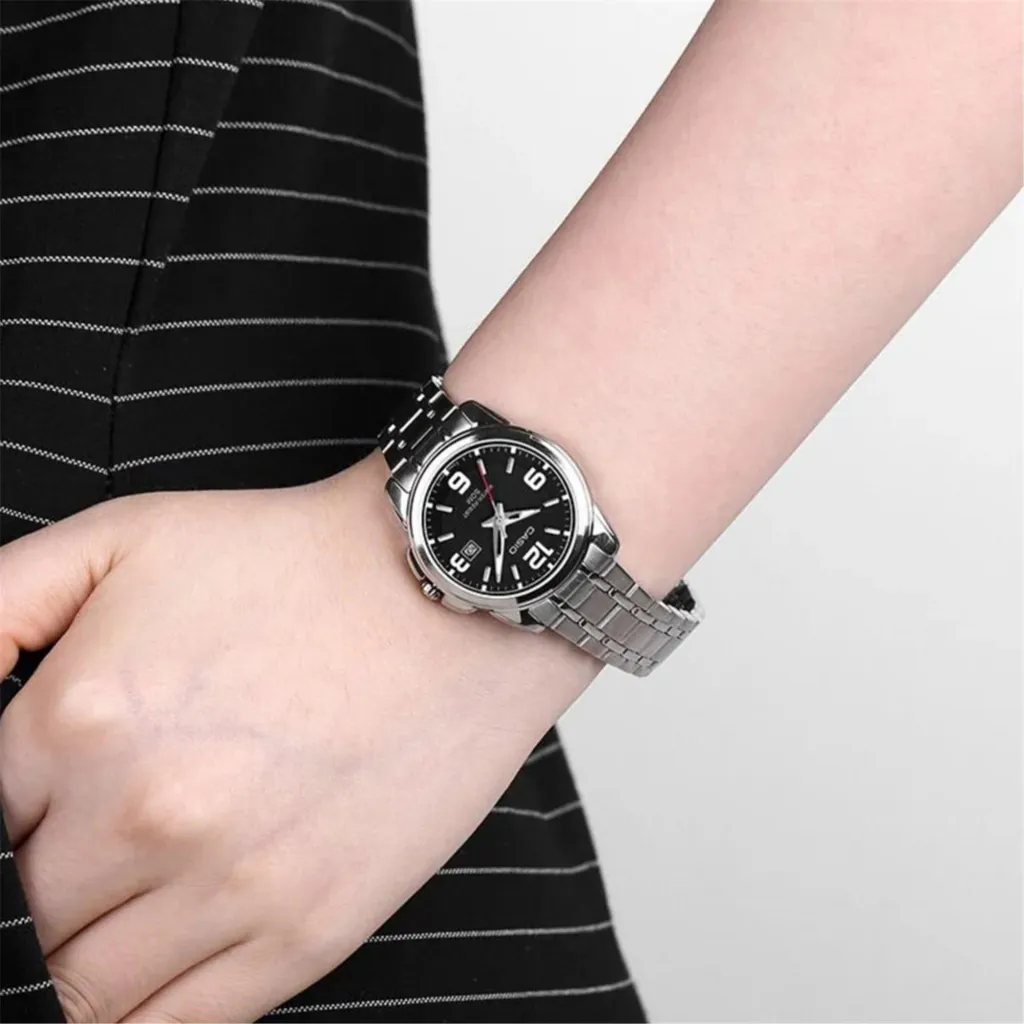 Orologio Digitale Casio TY162980 - Precisione Quarzo e Luce LED - 6