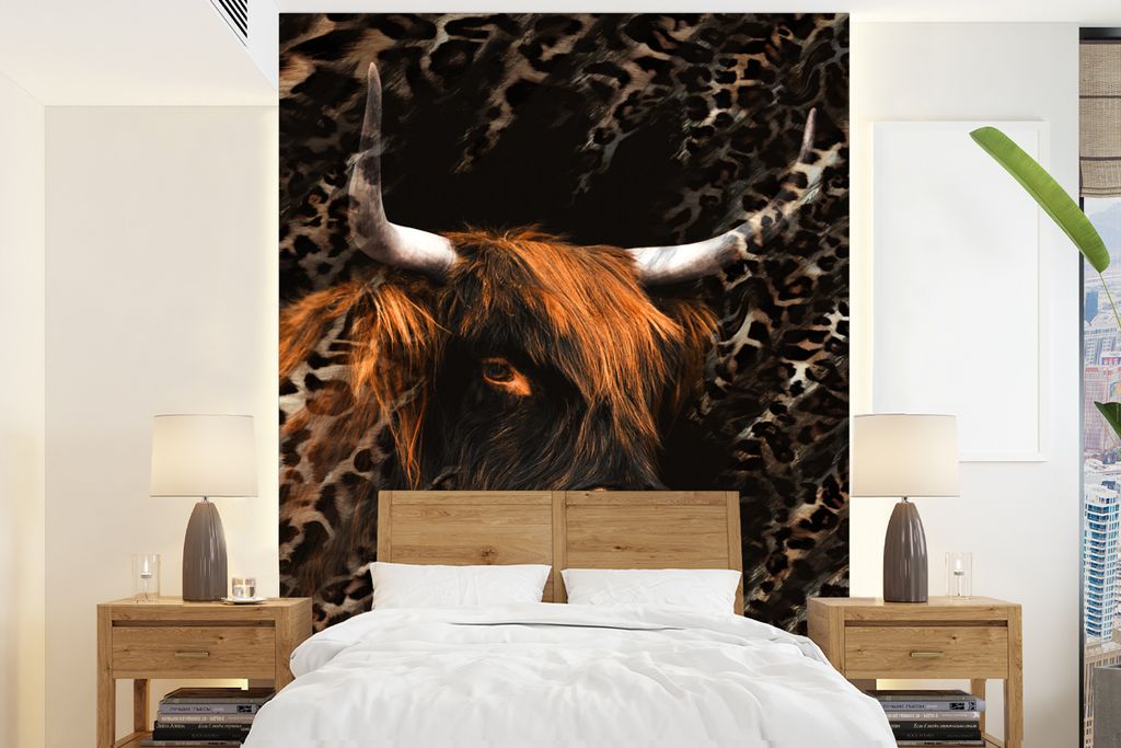 MuchoWow Fototapete für Wohnzimmer oder Schlafzimmer Wandtapete Vinyl Motivtapete Schottischer Highlander - Pantherdruck - Kuh - 175x240 cm - Sc...