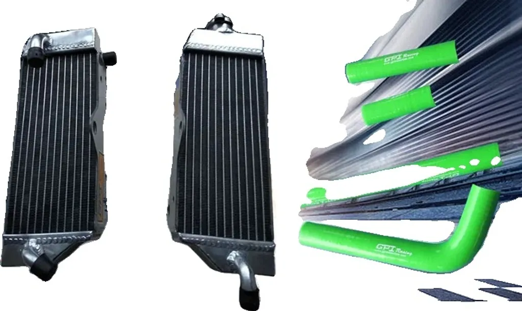 Kit radiateur refroidissement aluminium avec tuyau silicone coloris vert