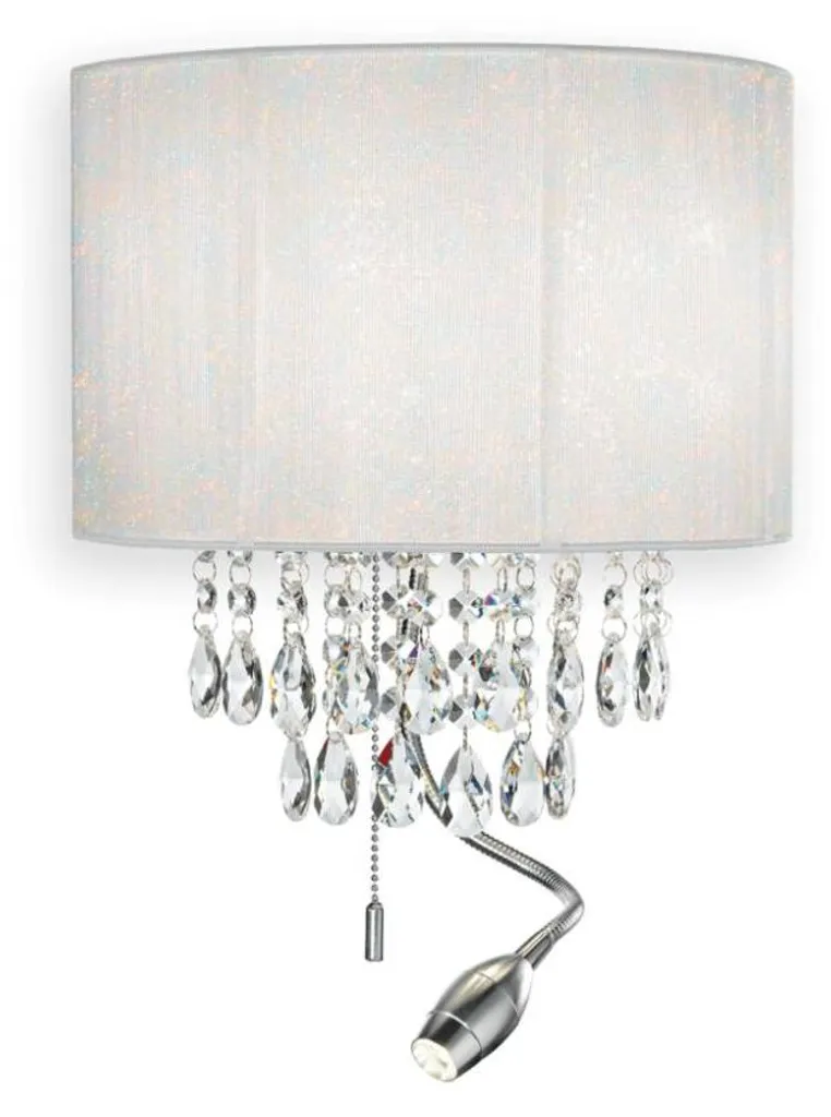 Applique murale blanche cristal OPERA 3 ampoules contre les murs sombres