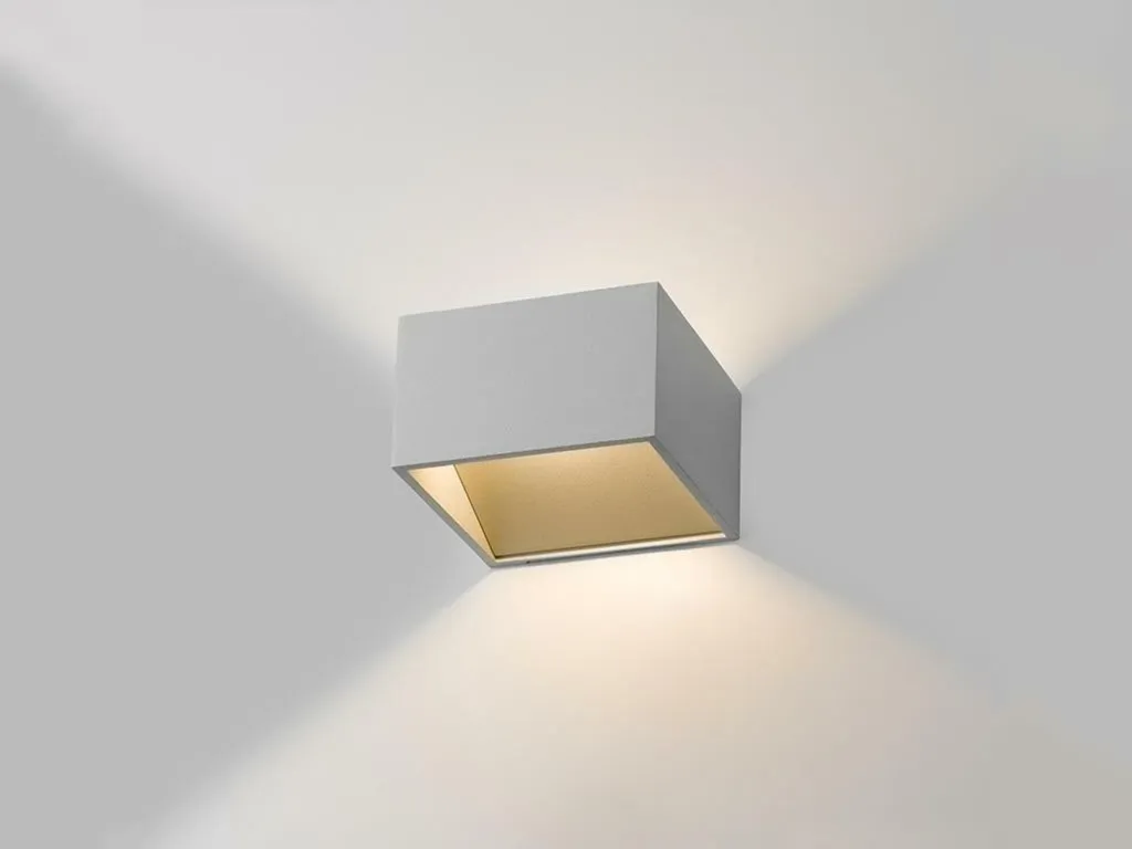 Applique LED décorative WALL Q 100x60mm éclairage indirect blanc chaud chic