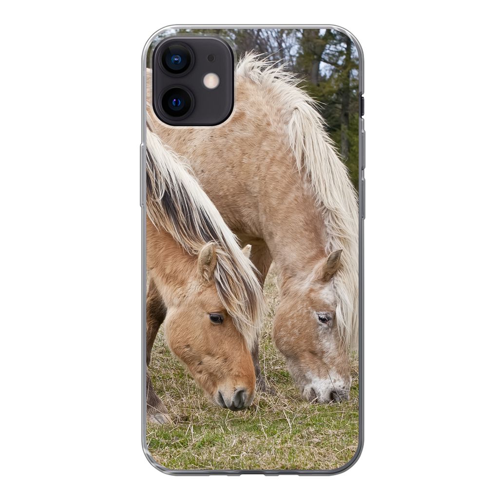 MuchoWow Handyhülle Schutzhülle Hülle für iPhone 12 mini Zwei grasende Fjordpferde auf einer Wiese Silikon Softcase Handy Hülle - Bild