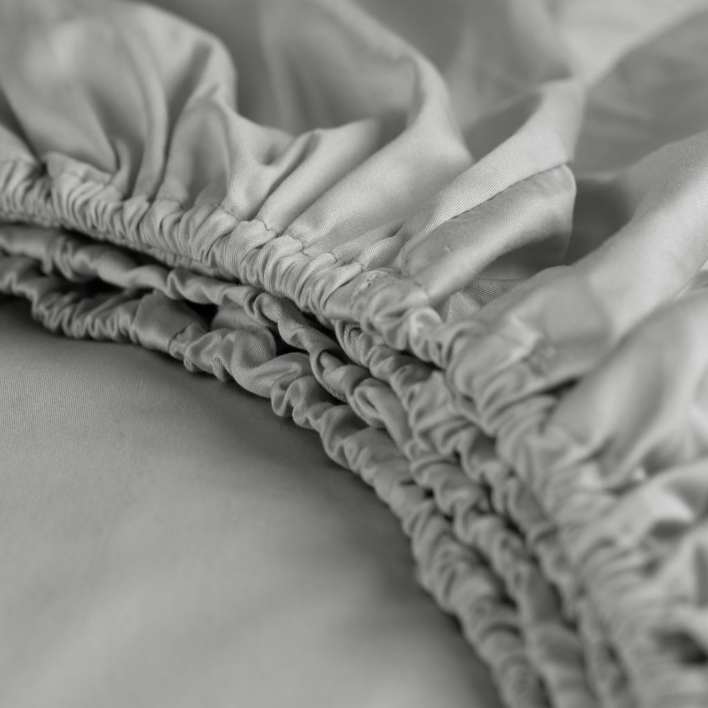 Cinderella Sundays - Topper-Spannbettlaken (bis 15 cm) - Satin - 180x200 cm - Light Grey