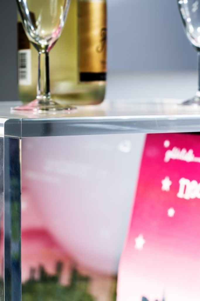 7even Acryl Design Cube 35cm, 15mm, 4 sides / transparenter Stapelwürfel 35cm