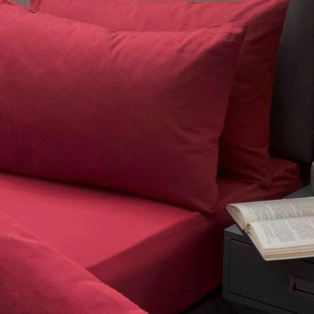 Drap-housse rouge Belledorm BM304 coton peigné : fini les draps usés