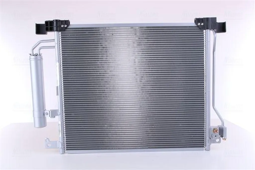 Nissens 940555 Condenseur de climatisation OE 92100BA61A pour Juke et Pulsar