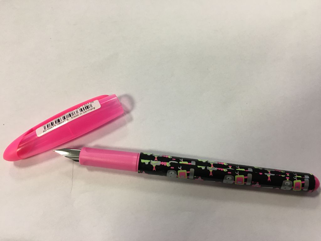 Schneider * Füllfederhalter * Füller * Voyage * Feder M * Roboter