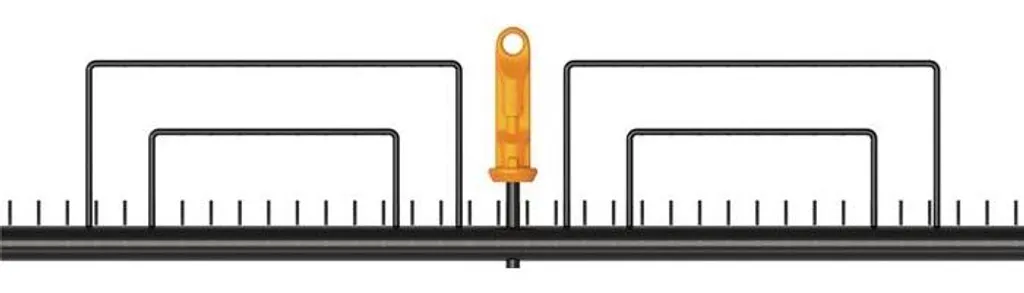Râteau à gazon OneClick pour scarifier et ramasser les feuilles 35 dents