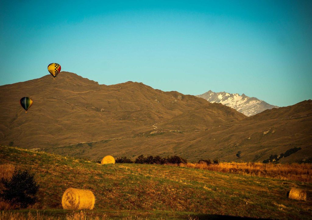 hansepuzzle 19133 - Heißluftballon Puzzle, 260 Teile, Natur, 41,0 x 28,0cm mit hochwertiger Aufbewahrung, Kartonbox und wiederverschließbarem Beutel