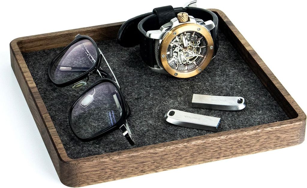 L One Chamber Walnut Organizer