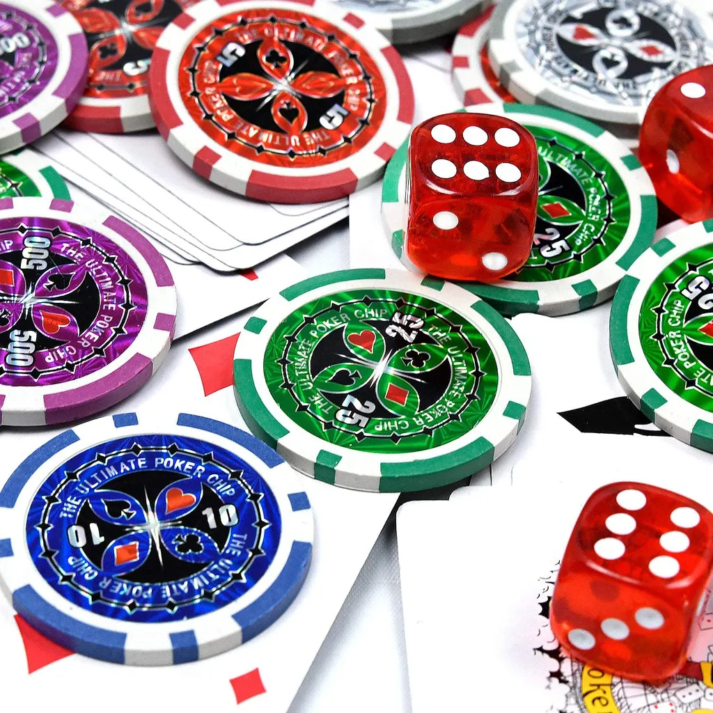 Set de Poker Complet 500 Jetons avec Mallette Aluminium Argent - 8