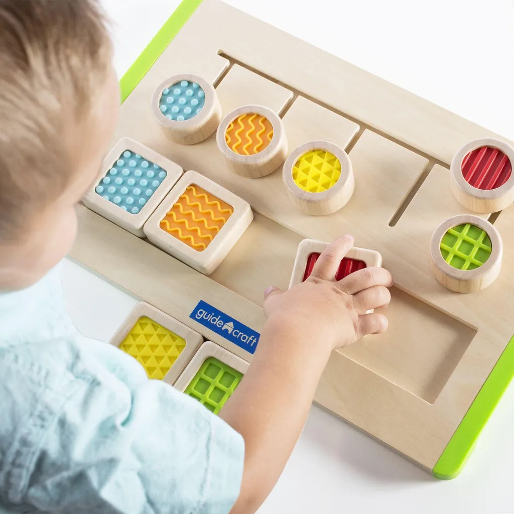 Guidecraft Tactile Maze : Labyrinthe de Motricité Fine pour la Maison