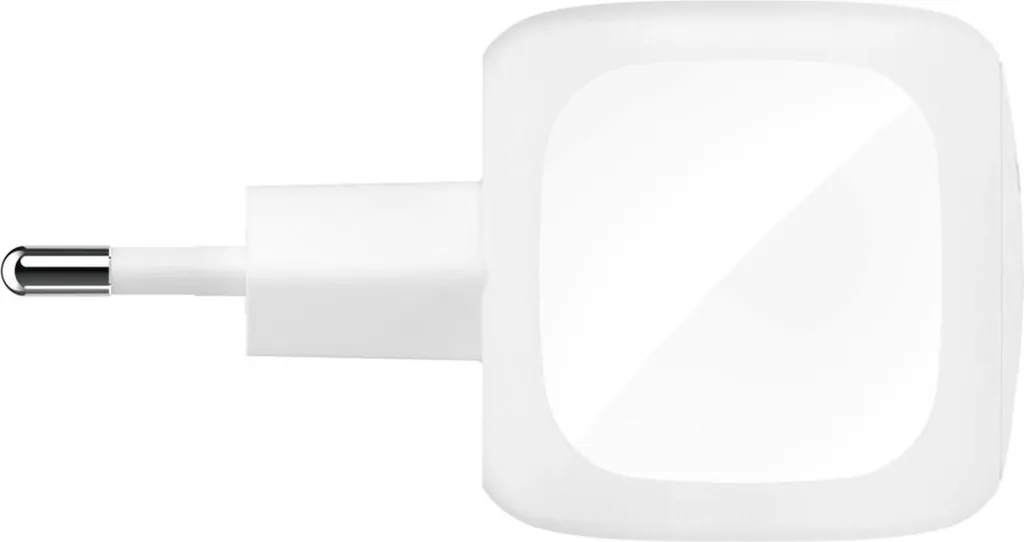 Belkin BoostCharge Bloc de Charge Mural Compact Blanc Haute Sécurité - 3
