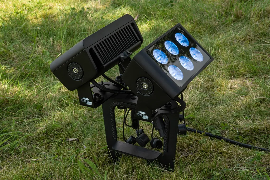 Ancrage TerraFix 2 SHOWGEAR haute résistance pour sol difficile 40cm