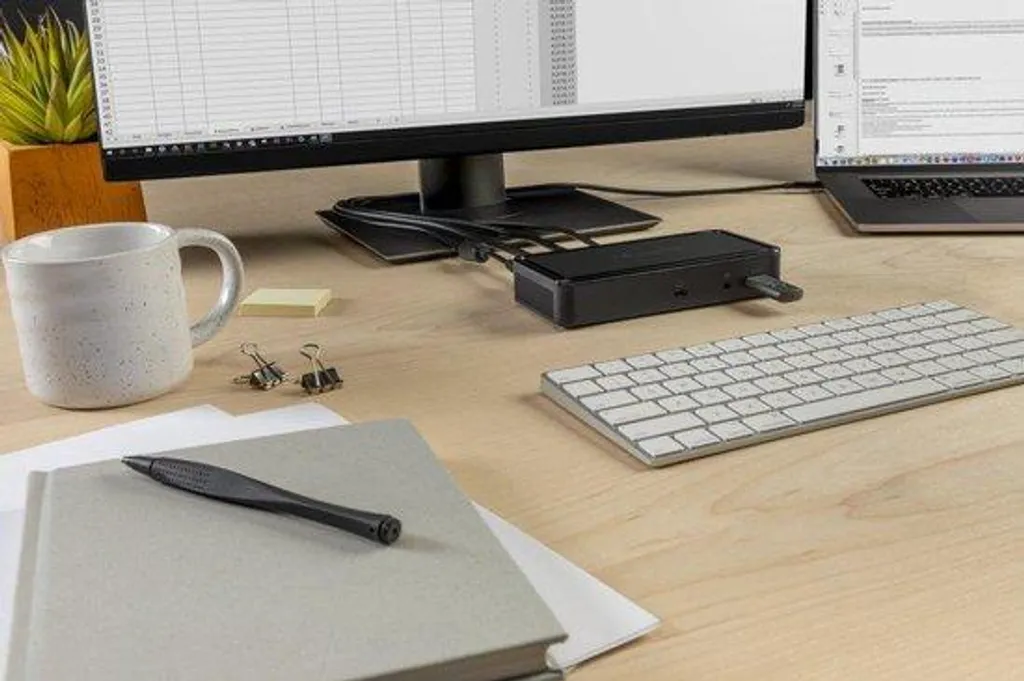 Dock Thunderbolt 3 Belkin Plus pour MacBook et PC avec Câble 80 cm - 18
