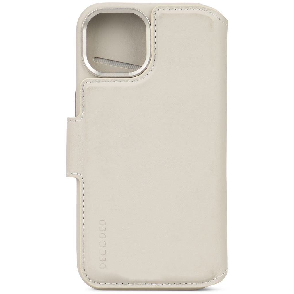 Decoded Leather Detachable Wallet for iPhone 15 Plus Clay Produktbild 