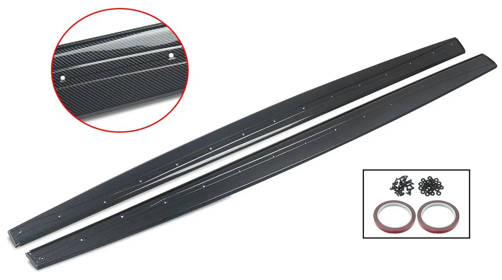 Extension de bas de caisse en ABS look carbone pour coupé 4 portes luxe