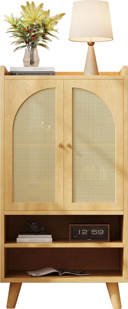 Buffet haut avec grand espace de rangement et façades en rotin naturel