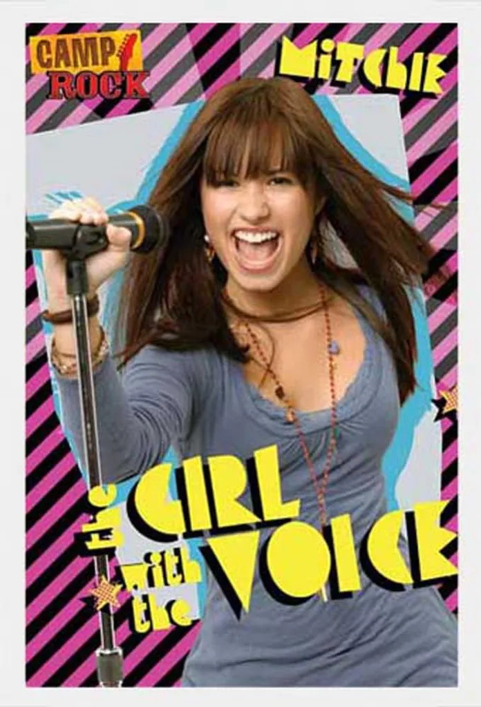 Poster Camp Rock Mitchie avec Cadre Blanc Anti-Casse en Vitre Acrylique MDF