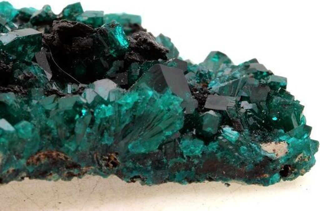 Dioptase 387,0 Karat