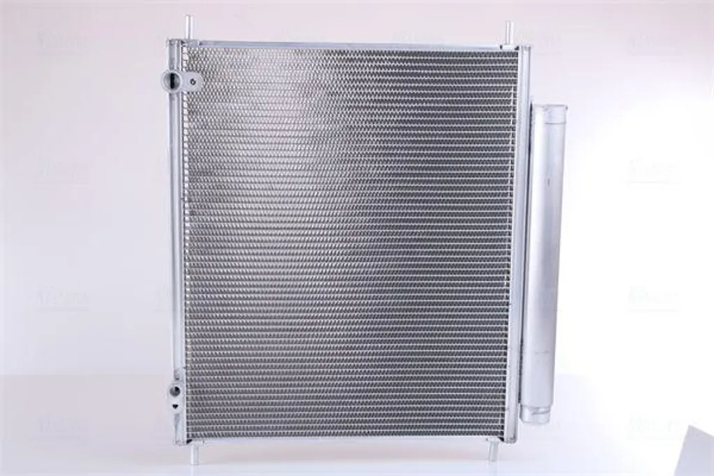 Condenseur climatisation 6455HX en aluminium durable pour Citroën C-Zero