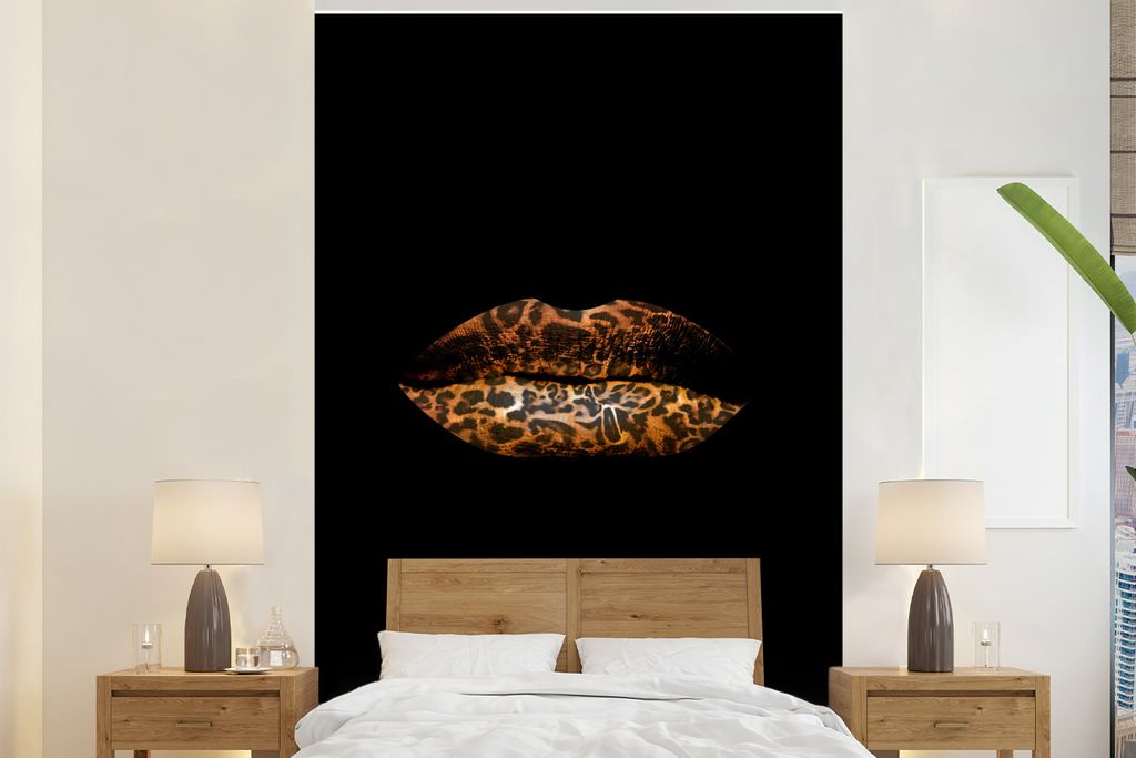 MuchoWow Fototapete für Wohnzimmer oder Schlafzimmer Wandtapete Vinyl Motivtapete Lippen - Tigerdruck - Schwarz - 200x300 cm - Wanddekorationen