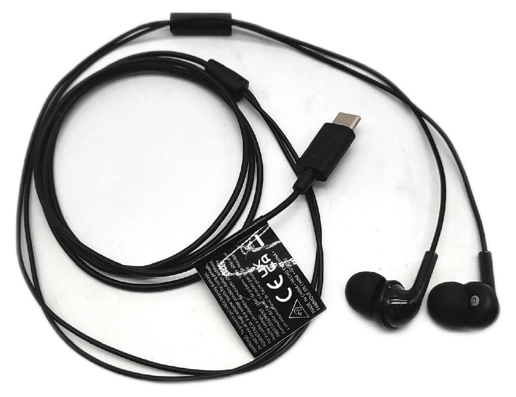 Kabelové sluchátka Amazon Basics s USB-C a mikrofonem – Obrázek produktu 