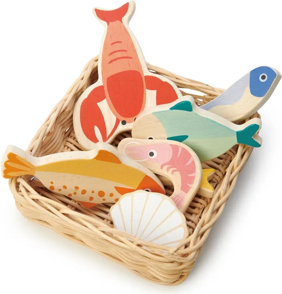 Panier de la mer en bois Tender Leaf avec accessoires de cuisine ludiques
