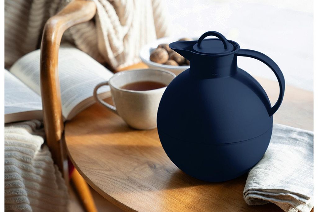 ALFI Isolierkanne Kugel dark blue matt 0,94l Produktbild 6
