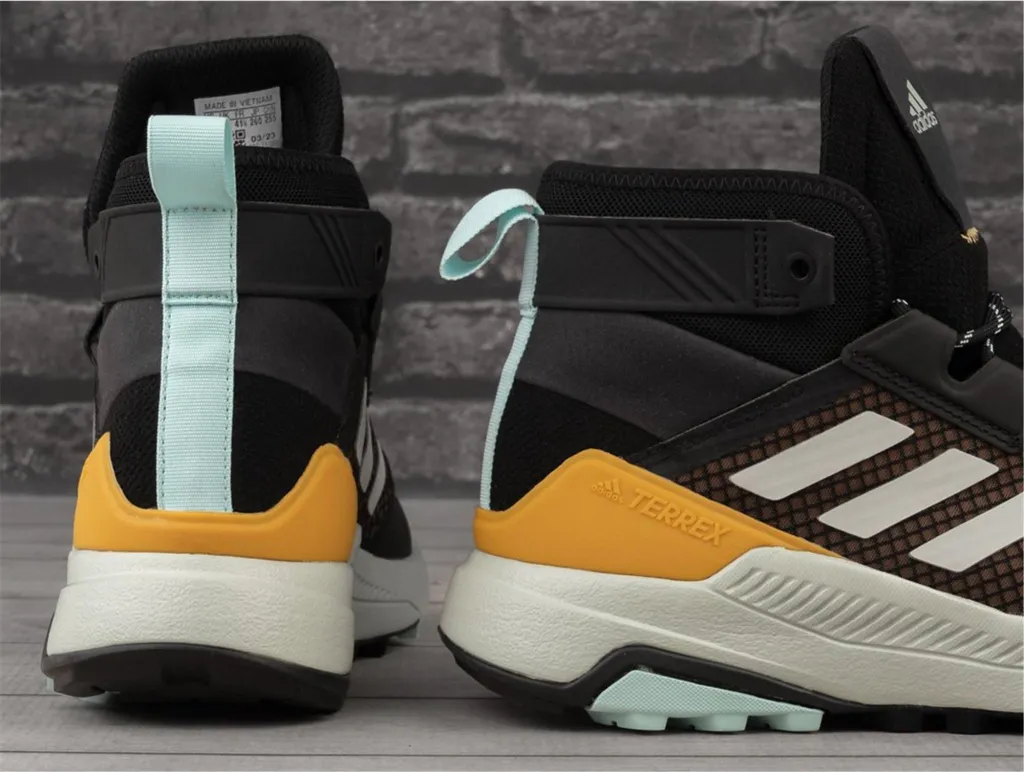 Chaussures de trail Mid GTX Terrex étanches et légères pour homme