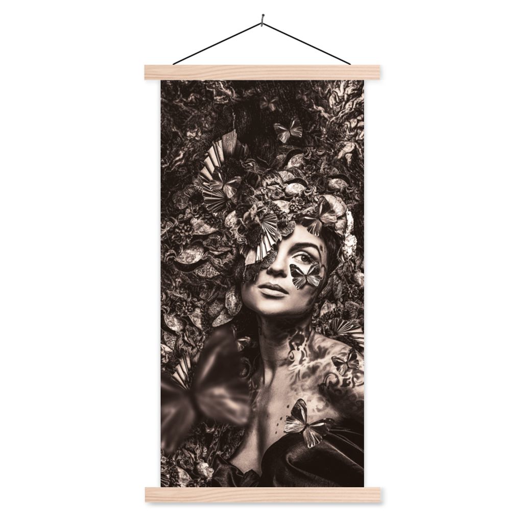 MuchoWow Textilposter Frau - Tiere - Pflanzen 60x120 cm mit holzfarbenen Rahmen - Holz