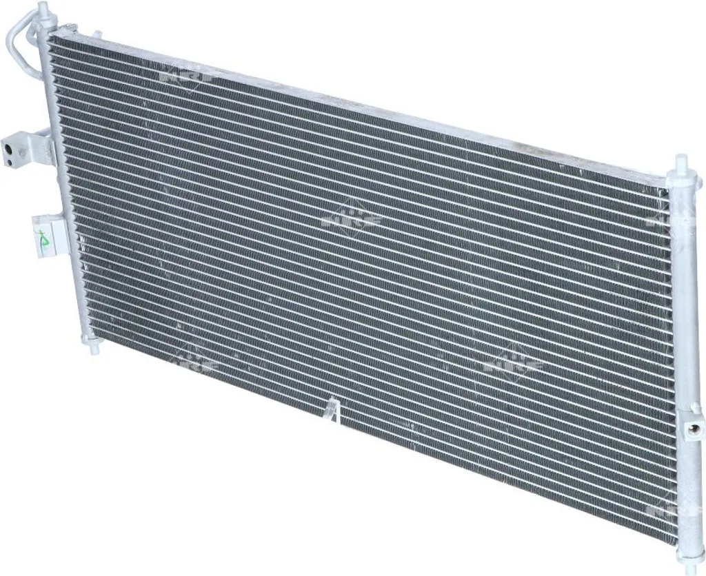 NRF 35563 Condenseur de Climatisation Haute Performance pour Auto - 10
