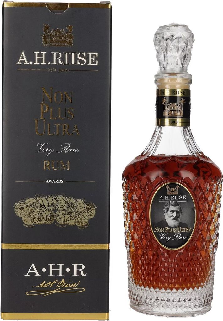 A.H. Riise NON PLUS ULTRA Very Rare Rum - Old Edition 42% Vol. 0,7l in Geschenkbox