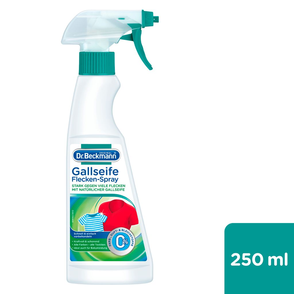 A product shot of a spray bottle of Dr. Beckmann Gallseife Flecken-Spray.