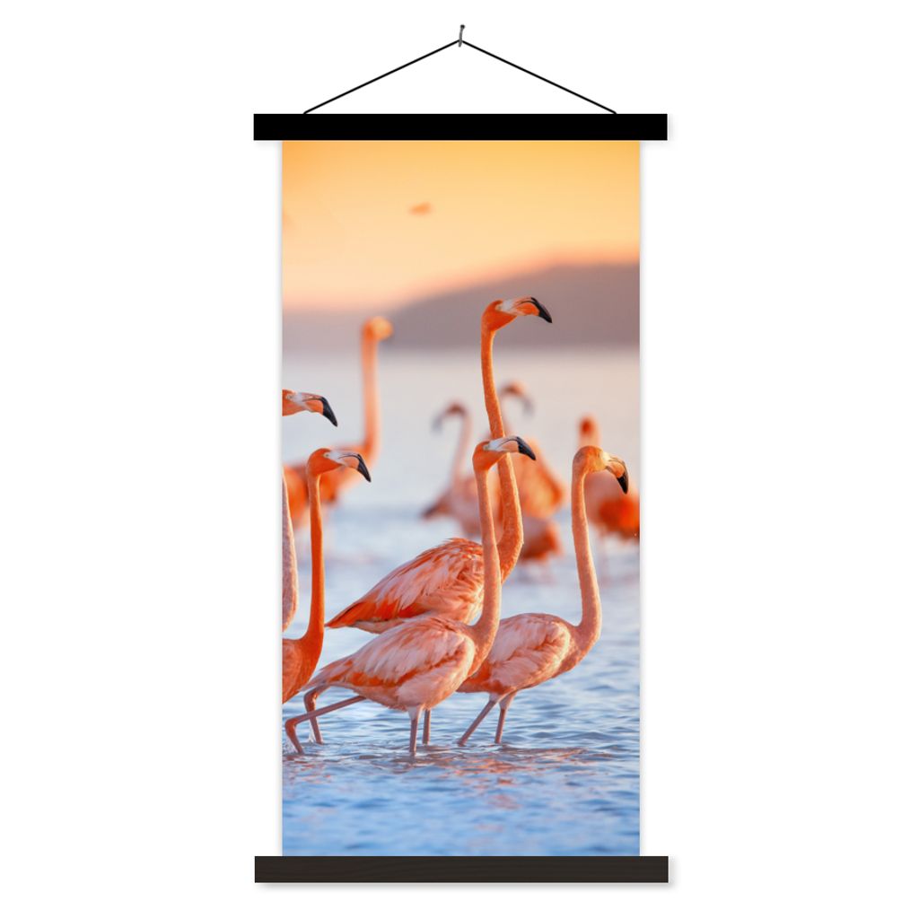 MuchoWow Textilposter Flamingo - Tiere - Wasser - Rosa 60x120 cm mit schwarzem Rahmen - Magnete