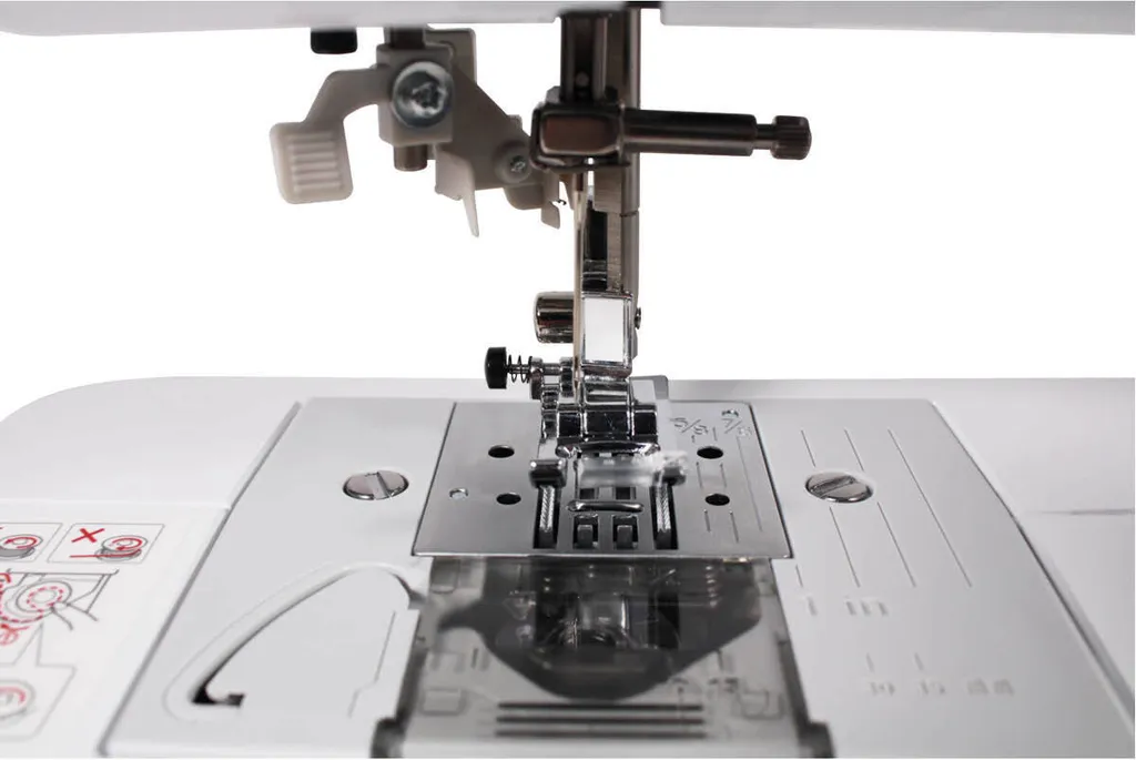 Machine à coudre électronique Brother FS70WTXVM1 polyvalente et robuste - 15