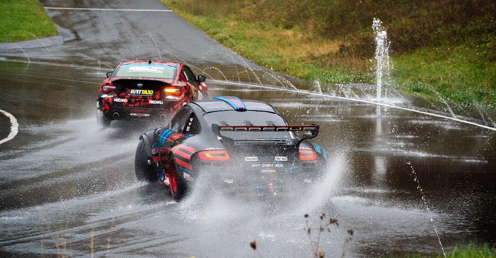 mydays Drift-Taxi Mitfahrt am Nürburgring; Erlebnis verschenken oder selbst erleben; Gutschein für 1 Person(en)