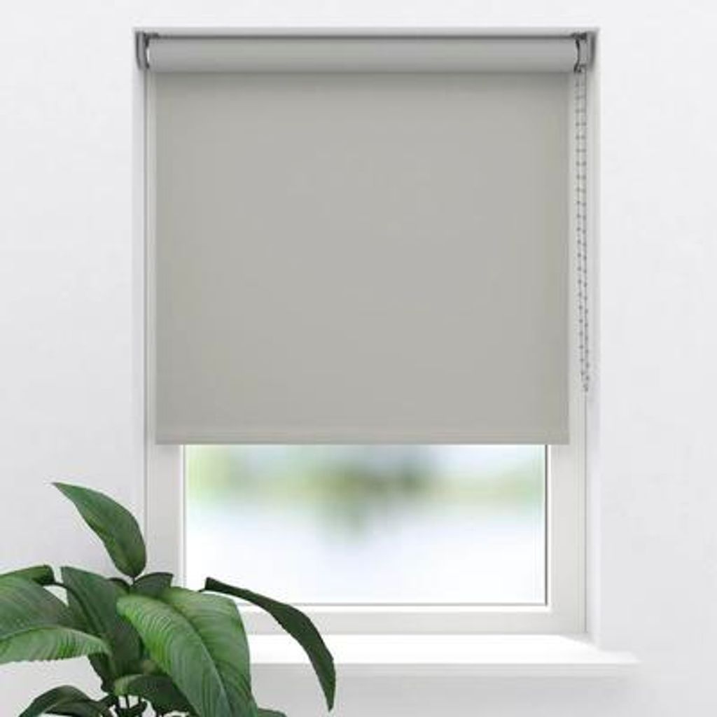 SOLUNA Verdunkelungsrollo colormatch V43 grau mit farblich abgestimmter Mechanik und Rückseite 230x190 cm inkl. Klemmträ