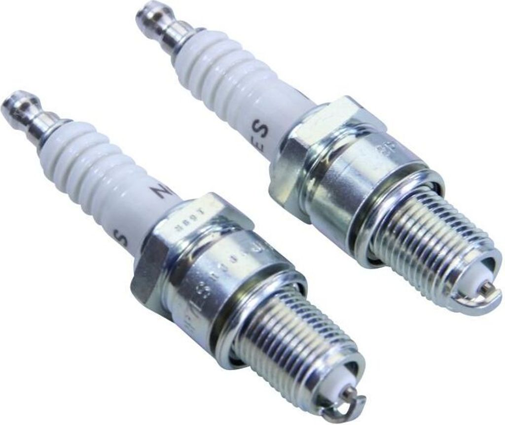 2X Neue Ngk Ersatz Zündkerzen - Teil-Nr. CMR7A Lager-Nr. 7543